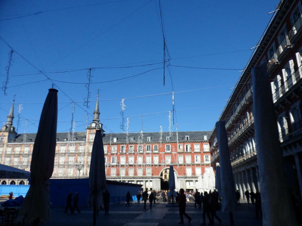 Apartamento Temporada Madrid Exterior foto