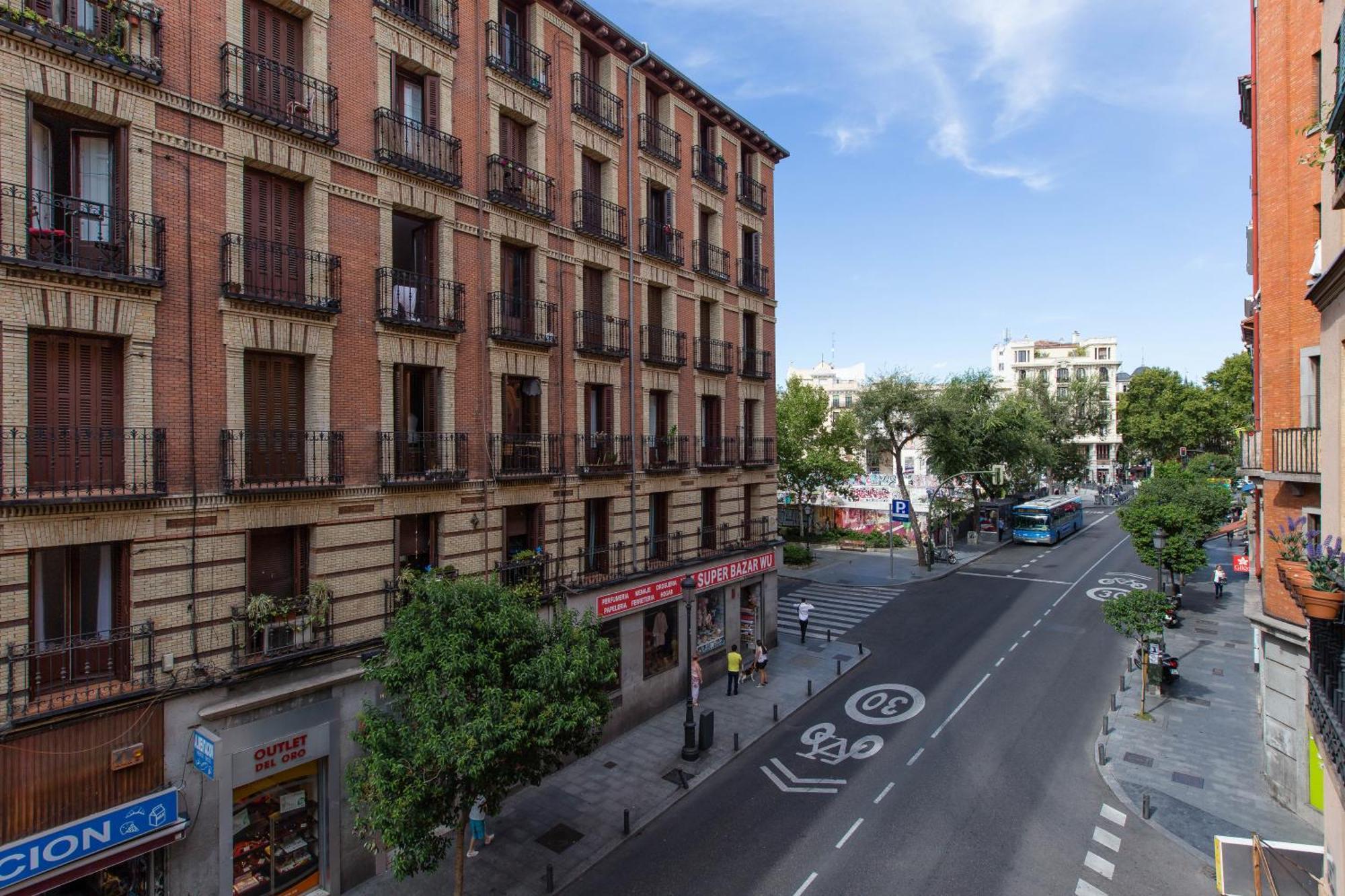 Los Ventanales Plaza Mayor Apartment Madrid Exterior foto